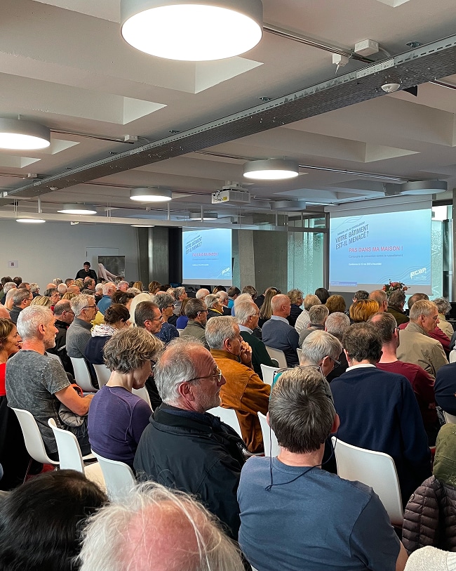 - Pas dans ma maison